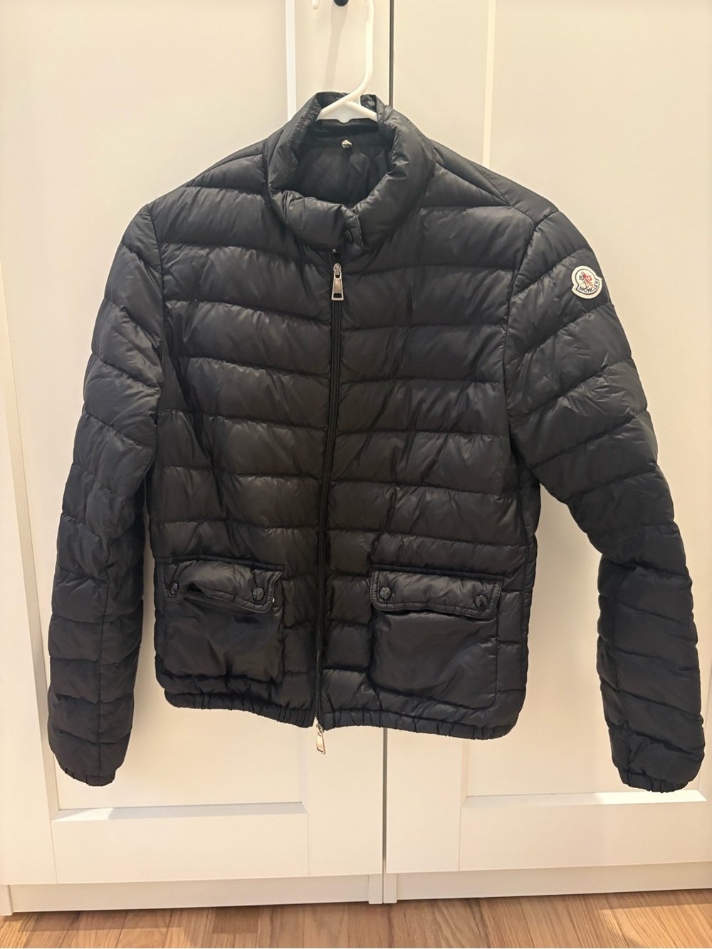 Moncler Men's Black Quilted Down Puffer Jacket with Logo Patch